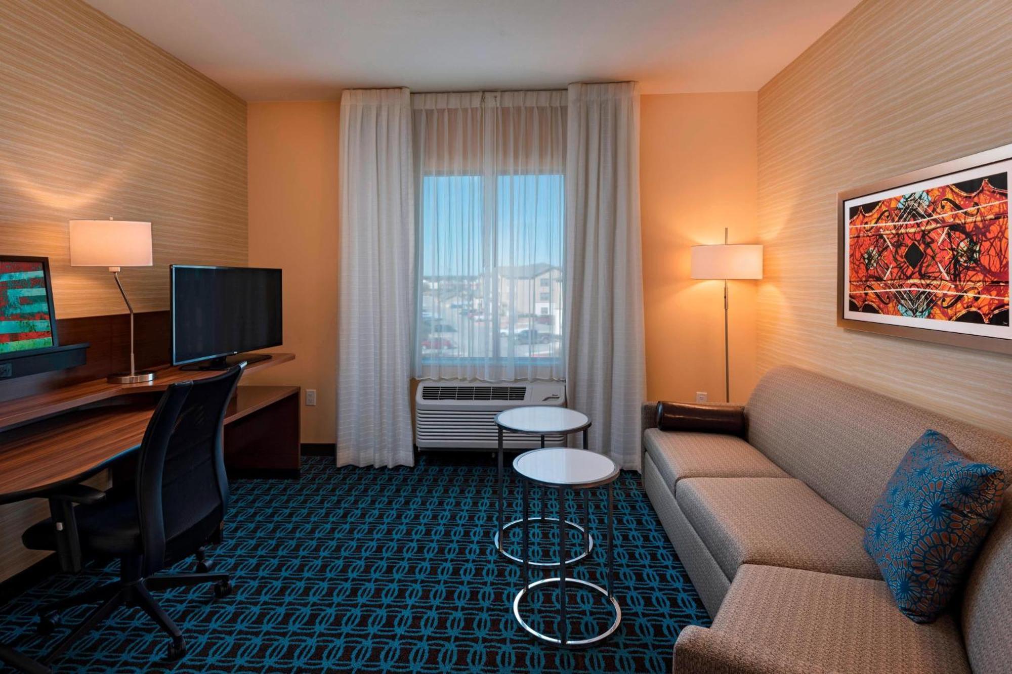 Fairfield Inn & Suites By Marriott Austin Buda Zewnętrze zdjęcie